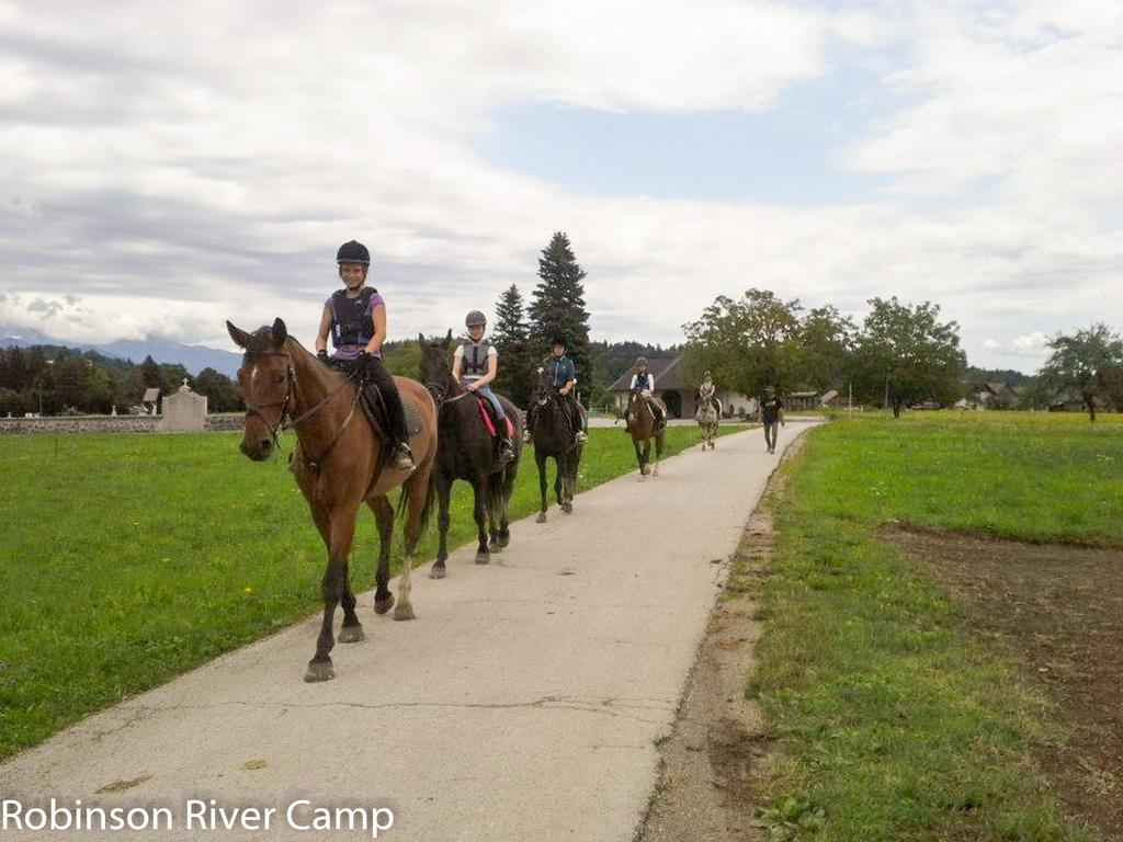 Robinson River Camp ラドヴリツァ エクステリア 写真