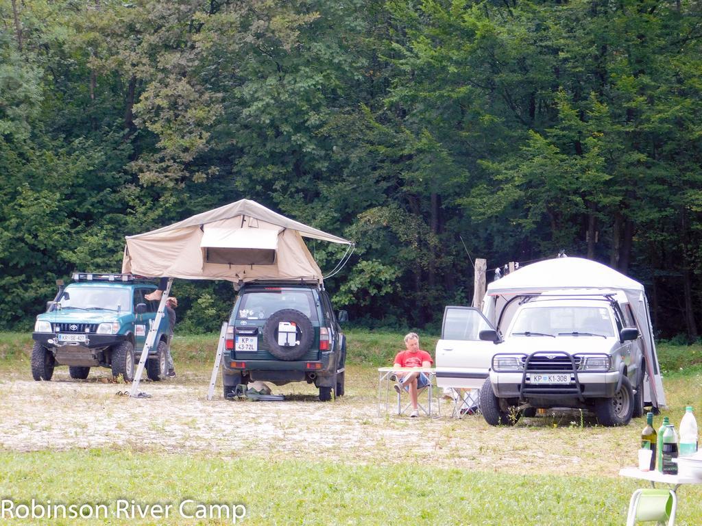 Robinson River Camp ラドヴリツァ エクステリア 写真